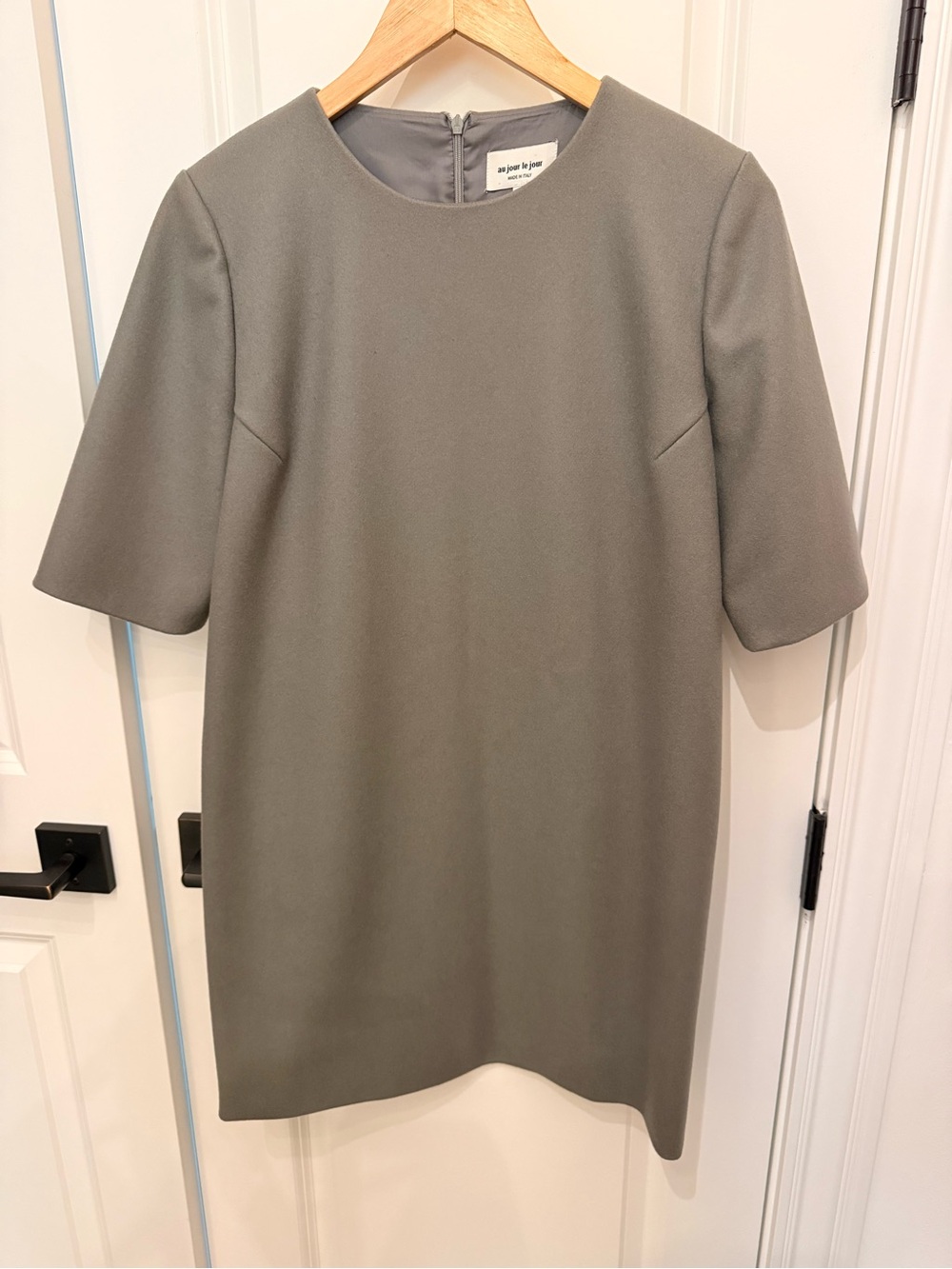 Au jour Le jour Simple Wool Shift Dress in Gray